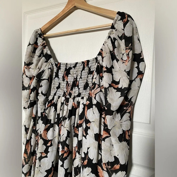 Abercrombie  & Fitch Ruched Mini Dress - Picture 9 of 9